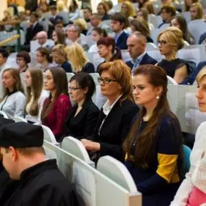 Lazarski Üniversitesi