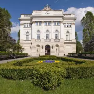 Varşova Üniversitesi