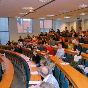 Vincent Pol Üniversitesi