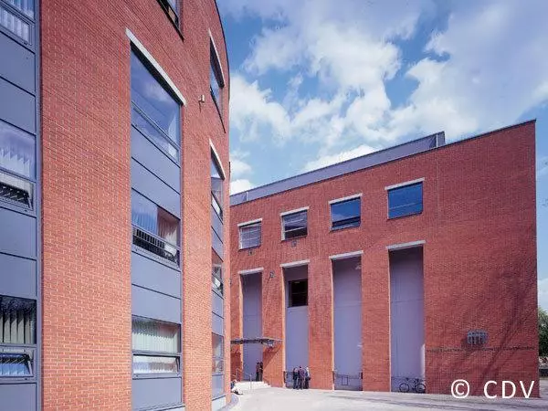 Collegium Da Vinci Üniversitesi