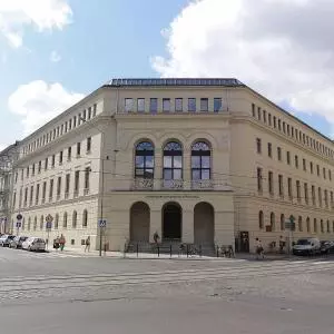 Poznan Güzel Sanatlar Akademisi