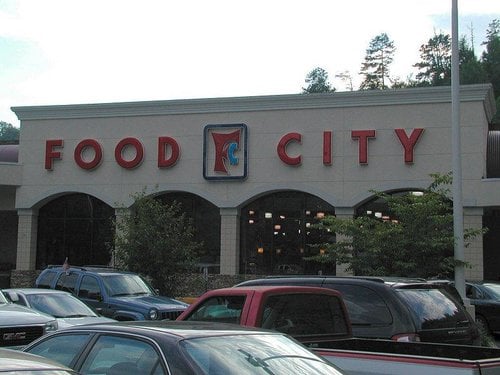 wat food city gatlinburg tn